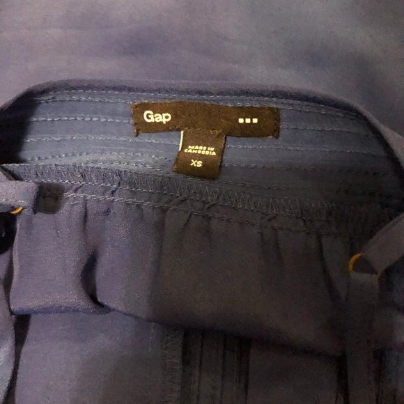 Gap spaghetti strap blue tank top - Picture 3 of 3